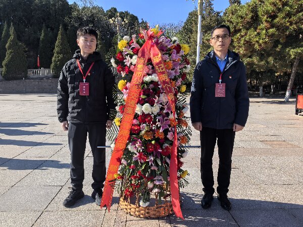 微信图片_20251124140452_118_216.jpg 微信图片_20251124140452_118_216.jpg